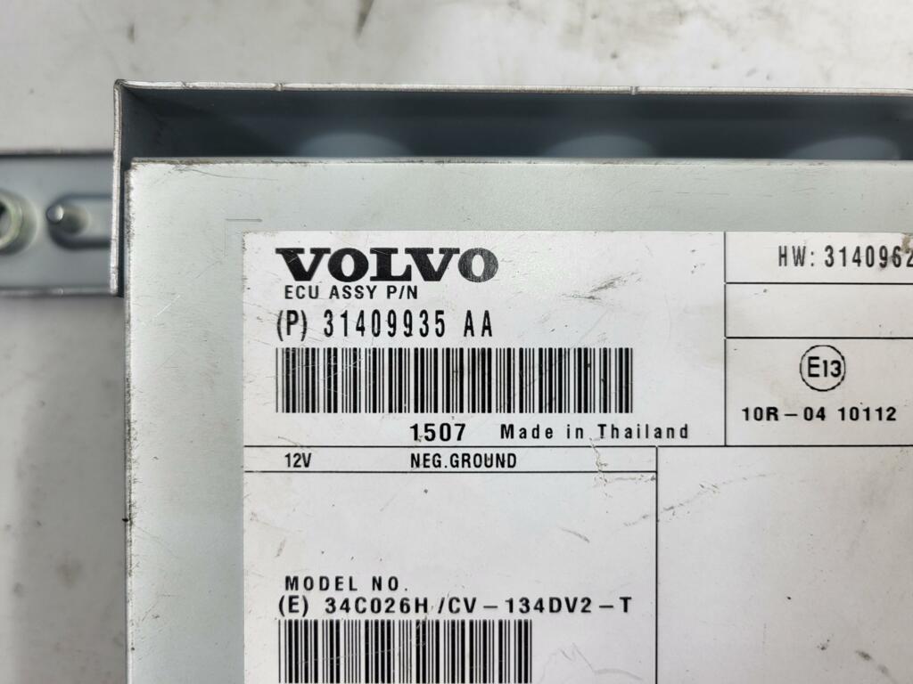 Afbeelding 2 van Radio versterker Volvo V40  ('12-'19) 31409935
