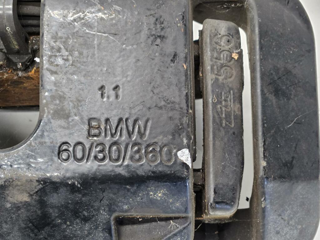 Afbeelding 4 van Remklauw rechtsvoor BMW M3 E92 S65 V8 S65B40 34112283362