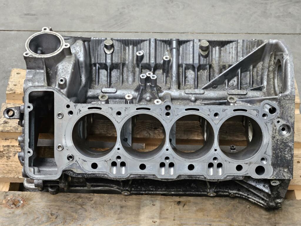 Afbeelding 1 van Motor onderblok BMW M3 E92 S65 V8 S65B40 11110036844