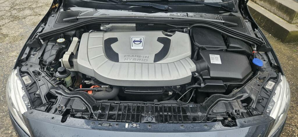 Afbeelding 23 van Volvo V60 2.4 D6 AWD Plug-In Hybrid Summum