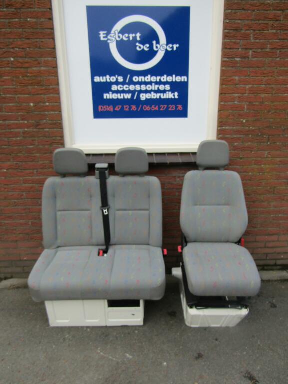Afbeelding 1 van diverse Stoel bestuurdersstoel bijrijdersstoel bank VW LT