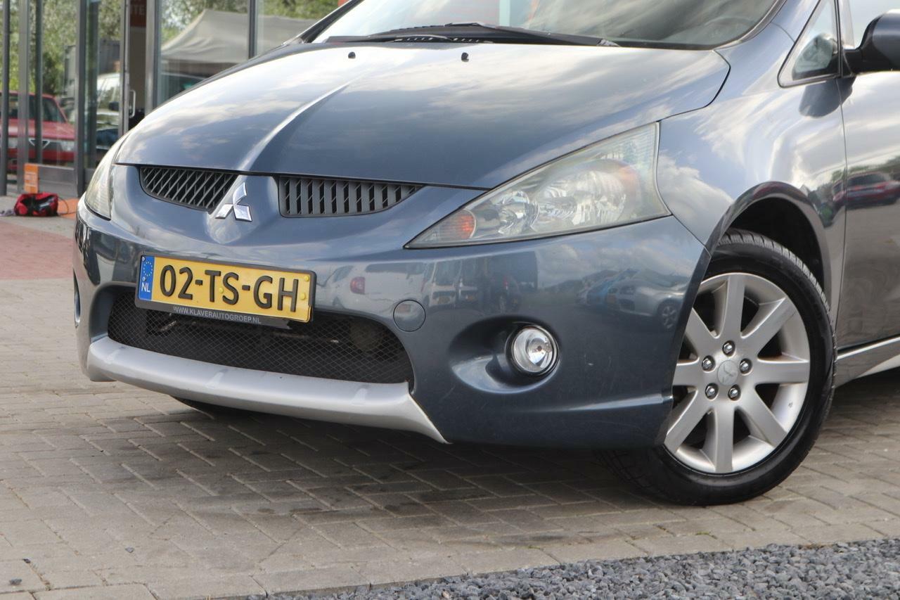 Caroutlet Groningen - Mitsubishi Grandis 2.4-16V | 7-PERSOONS | AIRCO | NAP | PDC