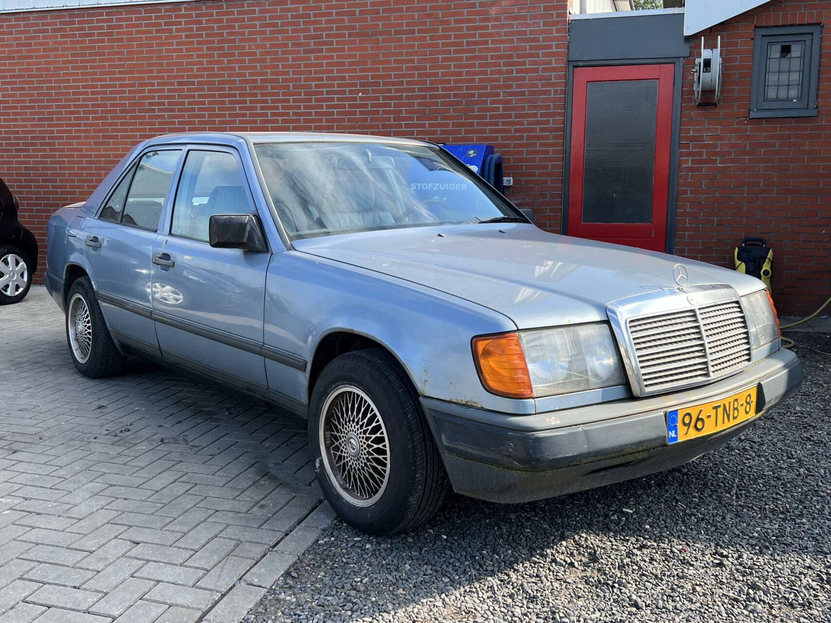 Caroutlet Groningen - Mercedes 200-500 260 E  | SCHUIFDAK | NIEUWE APK