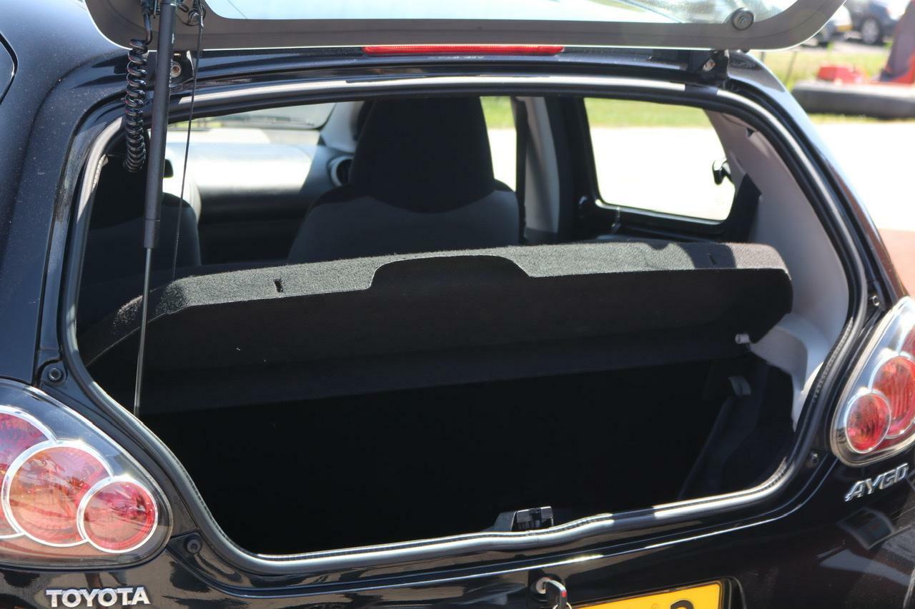 Caroutlet Groningen - Toyota Aygo 1.0-12V Comfort | 5-DRS | AIRCO | GOED ONDERHOUDEN