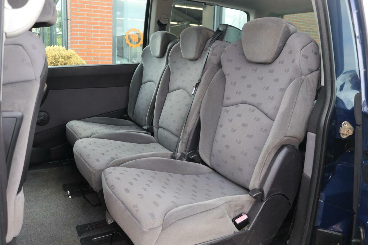 Caroutlet Groningen - Peugeot 807 2.0 SR | 7 PERSOONS | AIRCO | CRUISE  | NWE APK