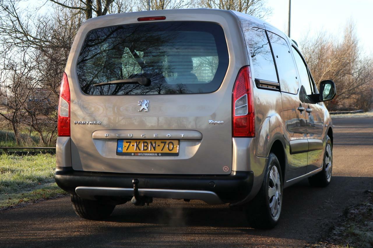 Caroutlet Groningen - Peugeot Partner Tepee 1.6 XR | 2x SCHUIFDEUR | TREKHAAK | ELEK PAKKET