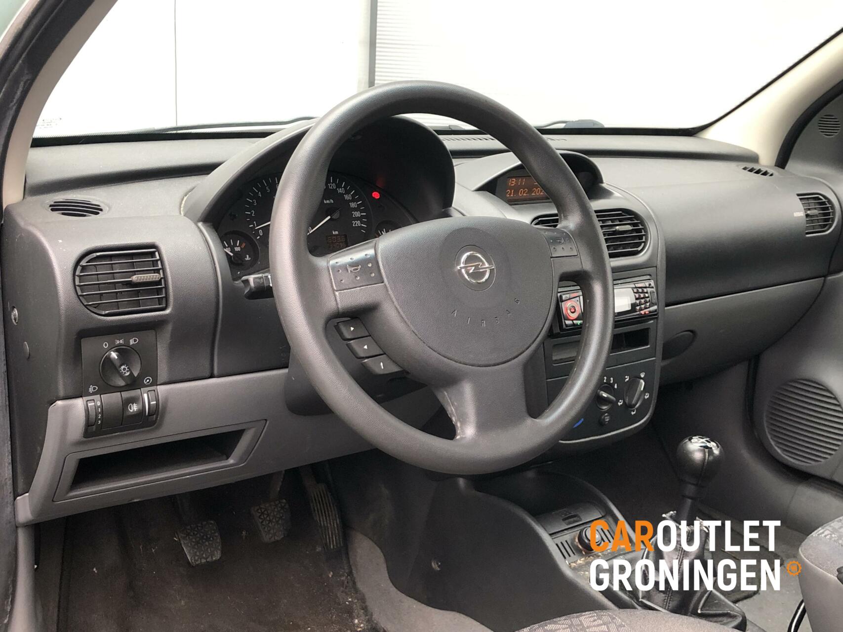 Caroutlet Groningen - Opel Corsa 1.2-16V Comfort | ZUINIG | NAP | APK 21-02-2024