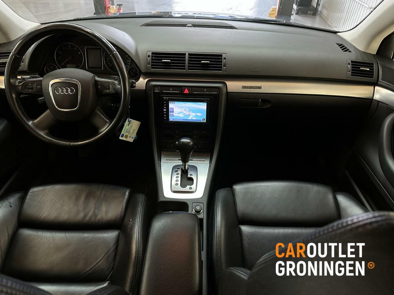 Caroutlet Groningen - Audi A4 Avant 2.0 TFSI quattro 200PK | 19” RS6 | SPORTLEER | XENON | NAVI