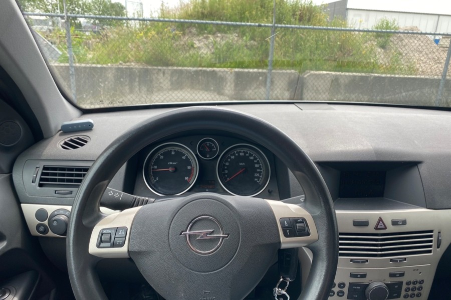 Opel Astra 1.3 CDTi Enjoy grijskenteken marge