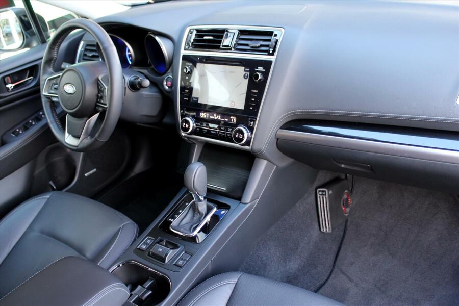 Subaru Outback 2.5 CVT EyeSight Premium * Trekhaak * Navigatie * Standkachel
