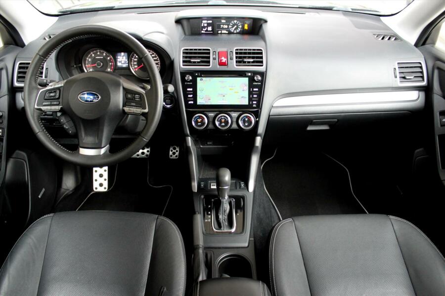 Subaru Forester 2.0XT 240pk CVT Sport Premium * Navigatie * Trekhaak * Parkeersensoren * Harman Kardon