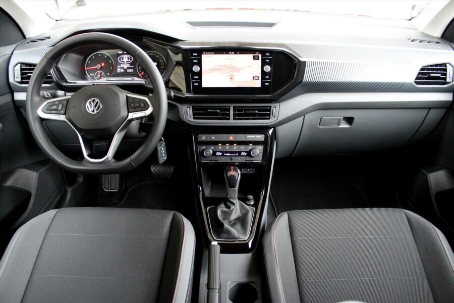 Volkswagen T-Cross 1.0 TSI 115pk DSG Life * Navigatie * Adaptief Cruise * Parkeersensoren