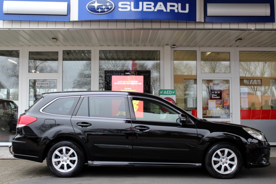 Subaru Legacy 2.0 CVT Edition * Trekhaak * Opendak * Parkeersensoren * Navigatie