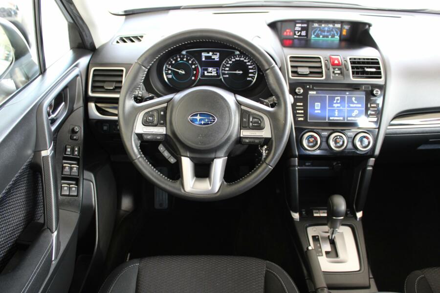 Subaru Forester 2.0 CVT Luxury Plus * 23242 km * Trekhaak * BI-LED *