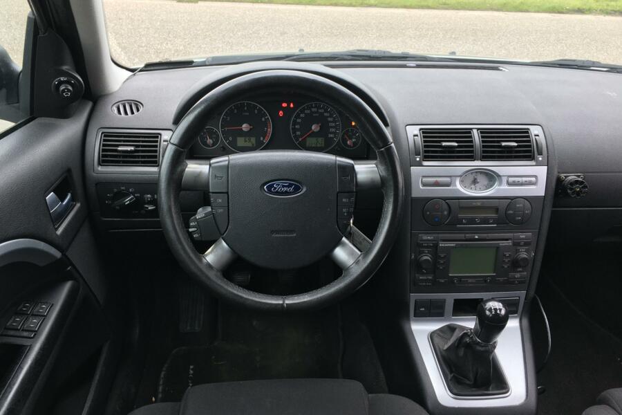 Ford Mondeo 1.8-16V Futura Clima/Cruise