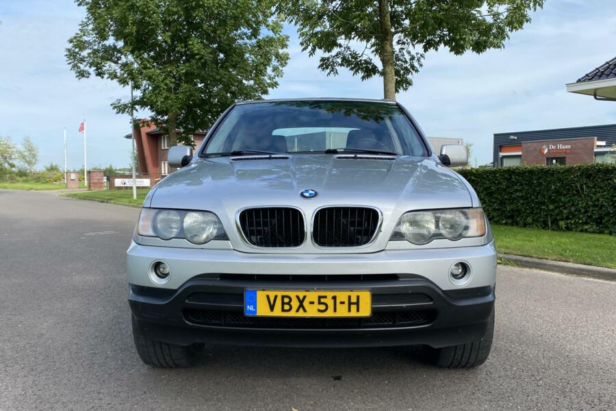 BMW X5 3.0D YOUNGTIMER GRIJSKENTEKEN
