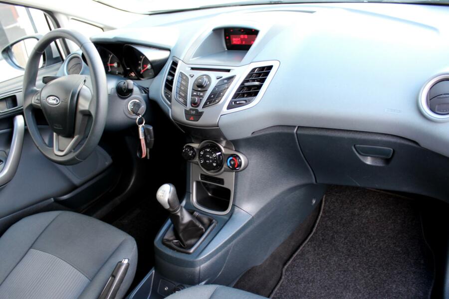 Ford Fiesta 1.25 Limited 5drs * Airco * Elektr. ramen + spiegels