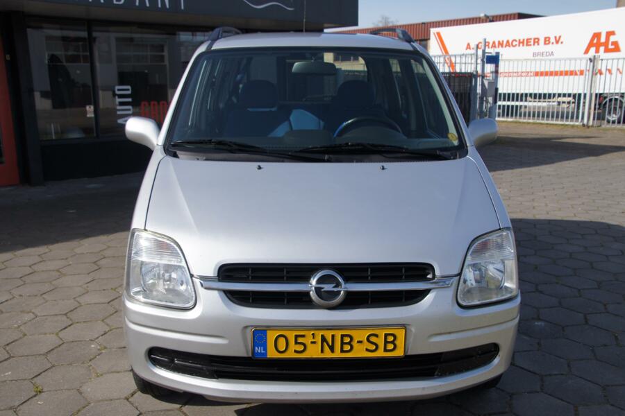Opel Agila 1.2-16V Njoy