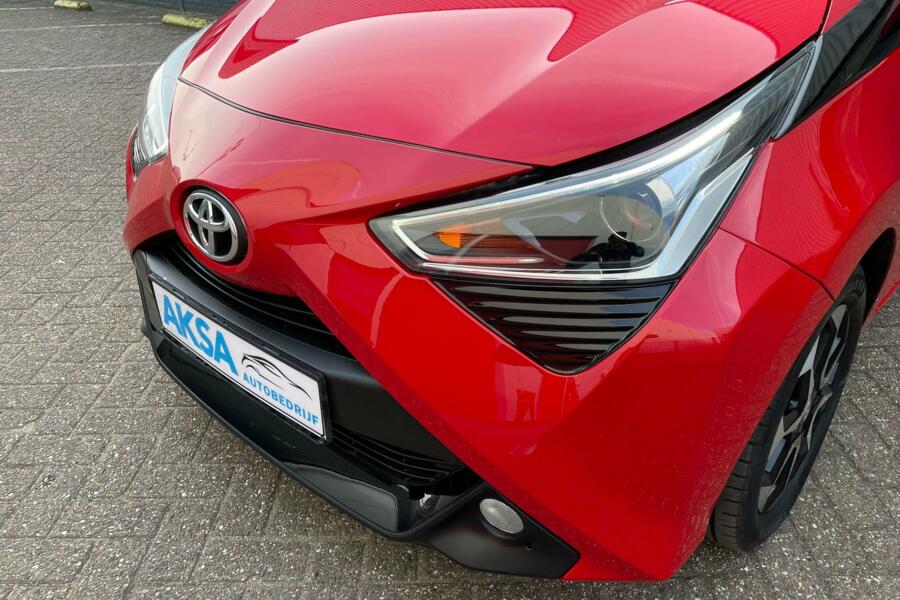 Toyota Aygo  X-Play 72pk | Apple Car Play | Camera |Garantie