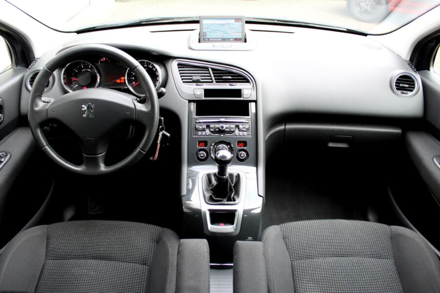 Peugeot 5008 1.6 VTi Style 7pers. * Navigatie * Parkeersensoren