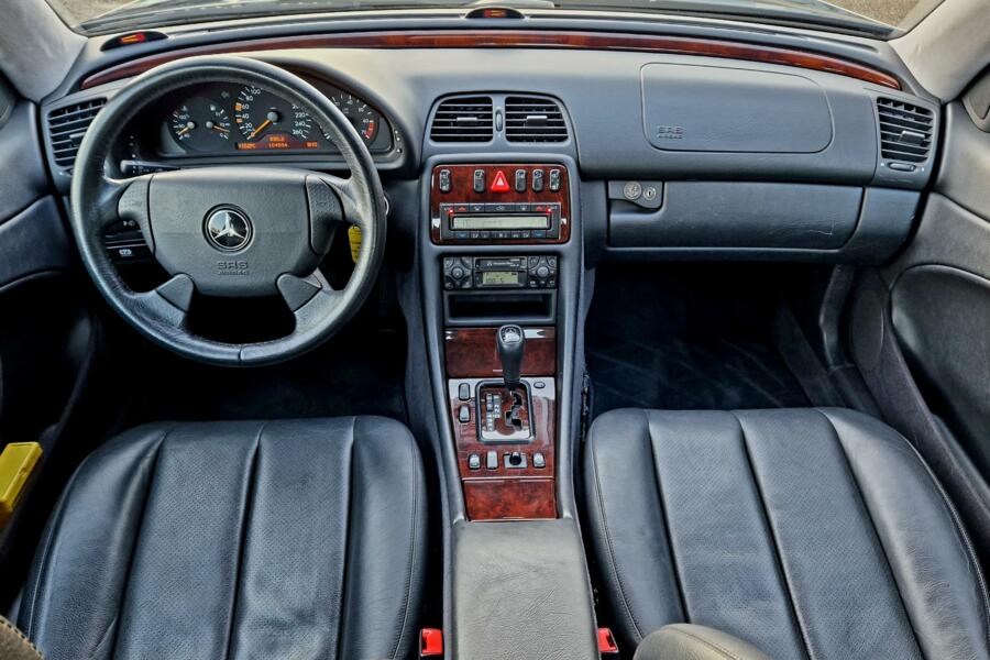 Mercedes CLK-klasse Coupé 320 Elegance Automaat 6 Cill. Roestvrij!