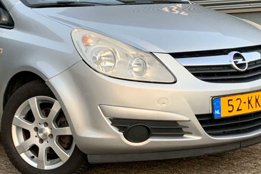 Opel Corsa 1.4-16V Enjoy BJ`07 Airco VERKOCHT