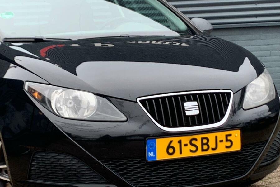 Seat Ibiza ST 1.2 Club BJ `11 NAP NL Dealer ond. Airco Nette auto!!