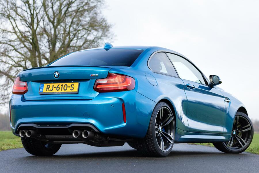 BMW M2 DCT|Performance uitlaat|Schuifdak|NL-auto|Topstaat!