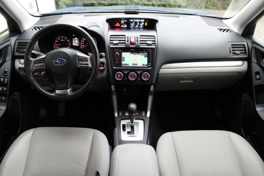 Subaru Forester 2.0 CVY Executive * Trekhaak * Navigatie * Parkeersensoren