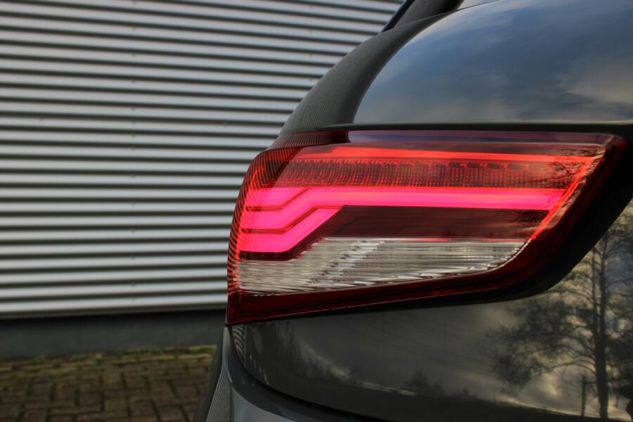 Audi A1 Sportback 1.0 TFSI Sport S-Line // Inclusief Garantie - 2x S-Line - Navigatie - Cruise control - Nano Grey