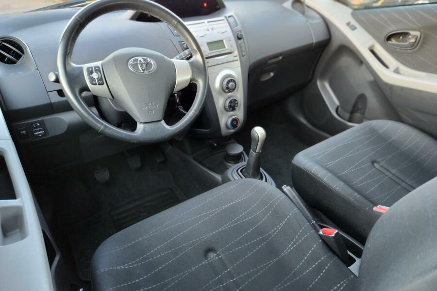 Toyota Yaris 1.3 VVTi Sol| Airco| Keurig| 1e Eigenaar| NAP|