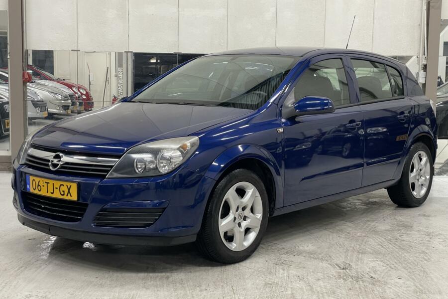 Opel Astra 1.6 Edition Automaat Airco Lage kilometers