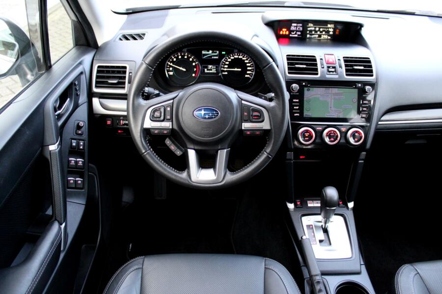 Subaru Forester 2.0 CVT Premium * 56355 km * Navigatie * BI-LED * Opendak