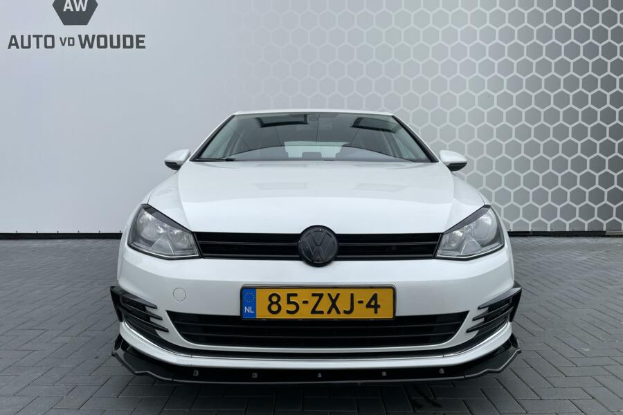 Volkswagen Golf 1.4 TSI ACT Comfortline 19 inch spoiler