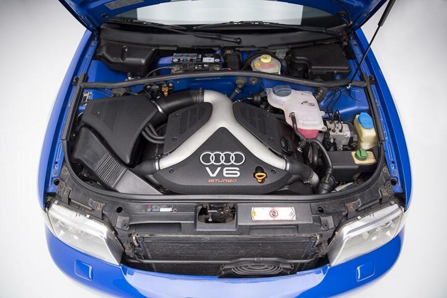 Audi S4 2.7 5V biturbo Quattro S4 Advance Xenon Nogaroblauw