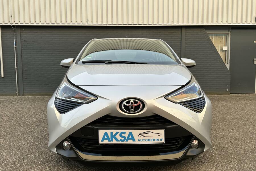 Toyota Aygo 1.0 VVT-i x-play | Automaat | Car Play | Camera | Sportvelgen | Garantie