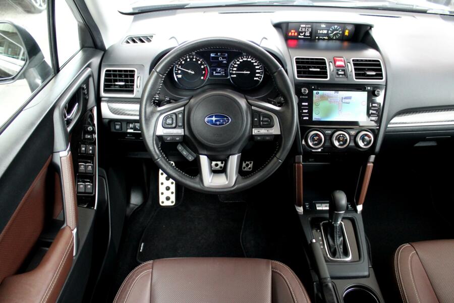 Subaru Forester 2.0 CVT Premium * Trekhaak * Navigatie * Leder * BI-LED