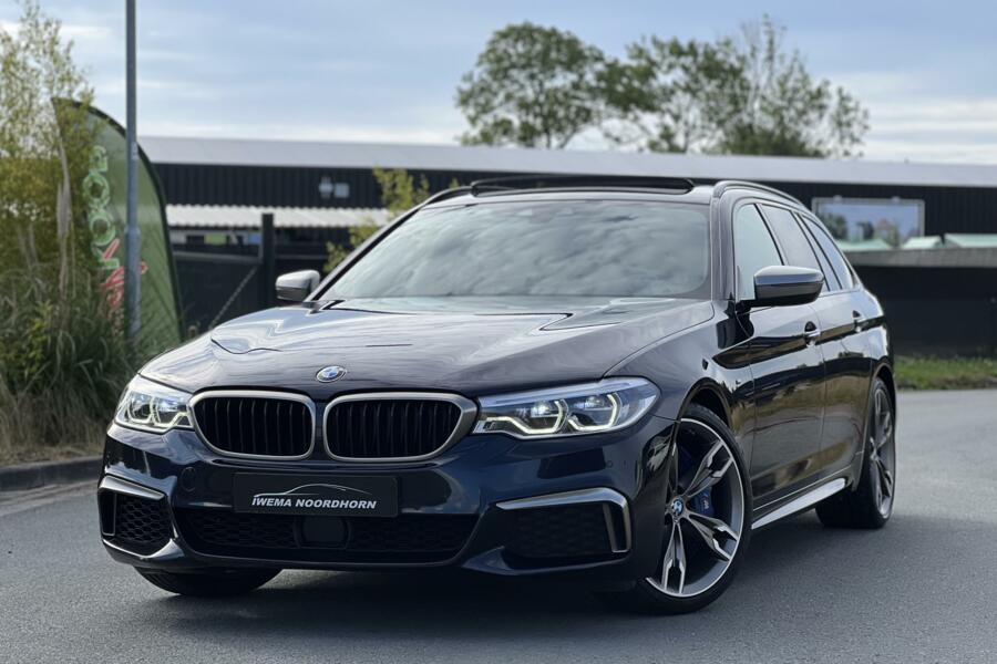 BMW 5-serie Touring M550d xDrive Panoramadak|4-wielbesturing|keyless|Head-Up|Camera|Trekhaak|DAB+
