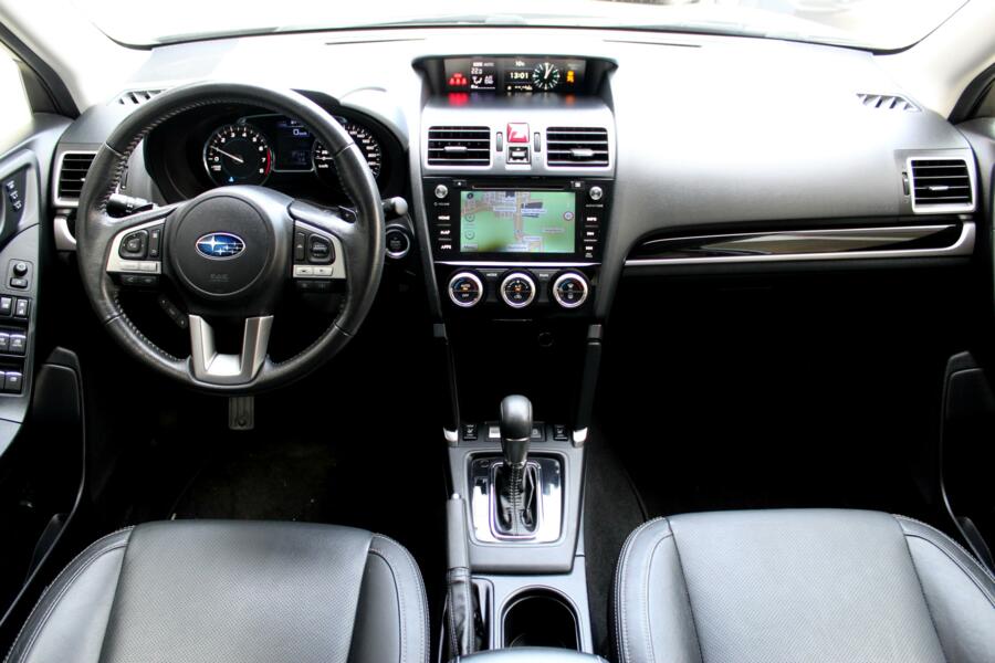 Subaru Forester 2.0 CVT Premium Eyesight * Trekhaak * Navigatie *BI-LED