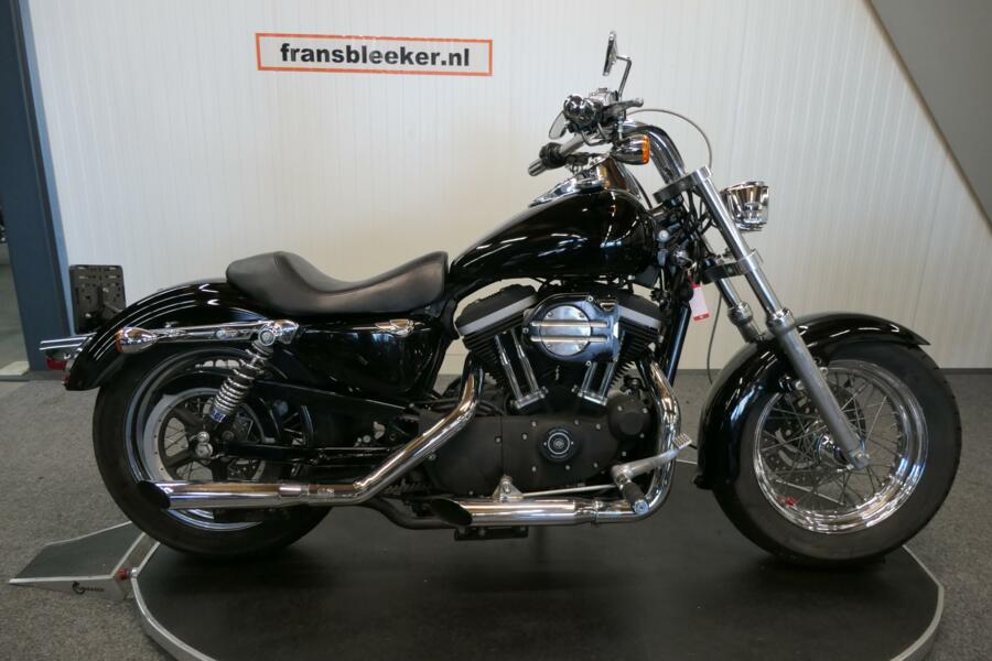 Harley Davidson XL 883R Sportster customised