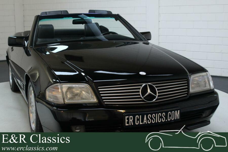 Mercedes-Benz 300SL| Black on Black | Airconditioning | 1992