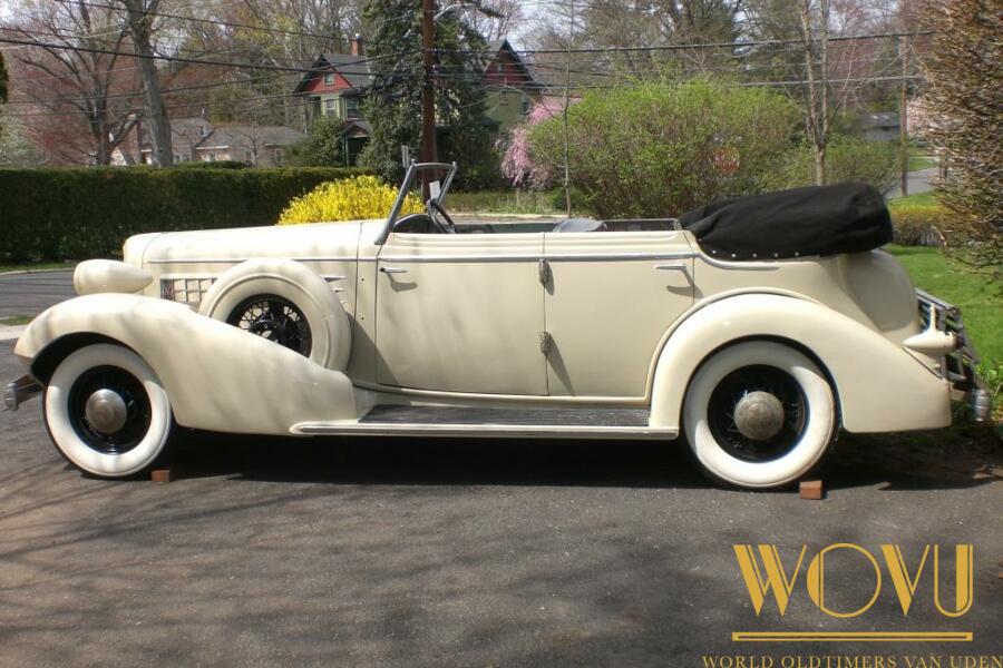 Cadillac 4 door All weather  Pheaton 10    1934