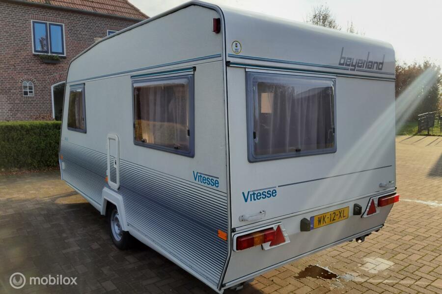 Beyerland 430-D Vitesse, Keurige originele caravan +voortent