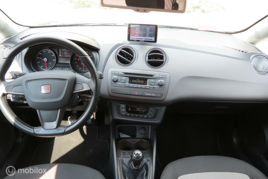 Seat Ibiza 1.2 TSI Chill Out plus Navi NL Auto 5-deurs NAP 55.dk