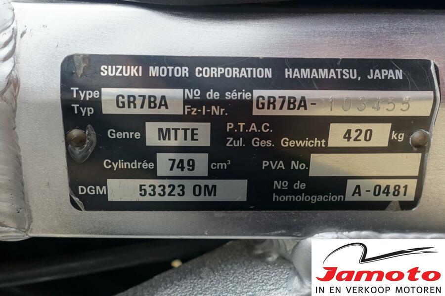 Wondermooie Suzuki GSX -R 750    (GSX 750R)