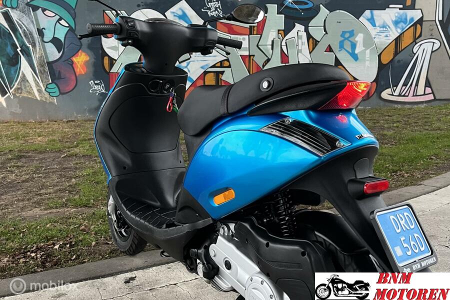 Piaggio Zip 50 4T Iget Candy Blue 2018