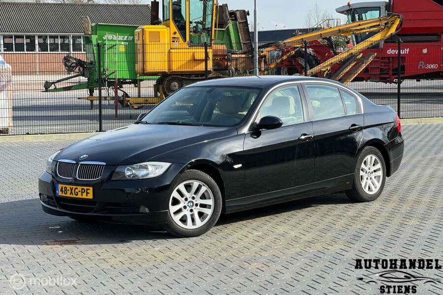 BMW 3-serie 325i |LEDEREN BEKLEDING|
