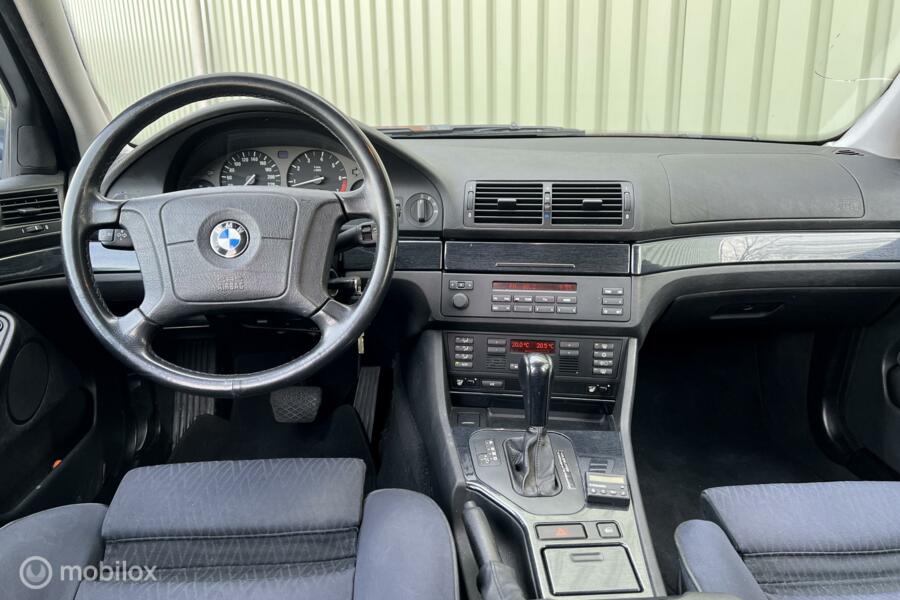 BMW 5-serie Touring 523i Executive Automaat  Airco Dak Apk