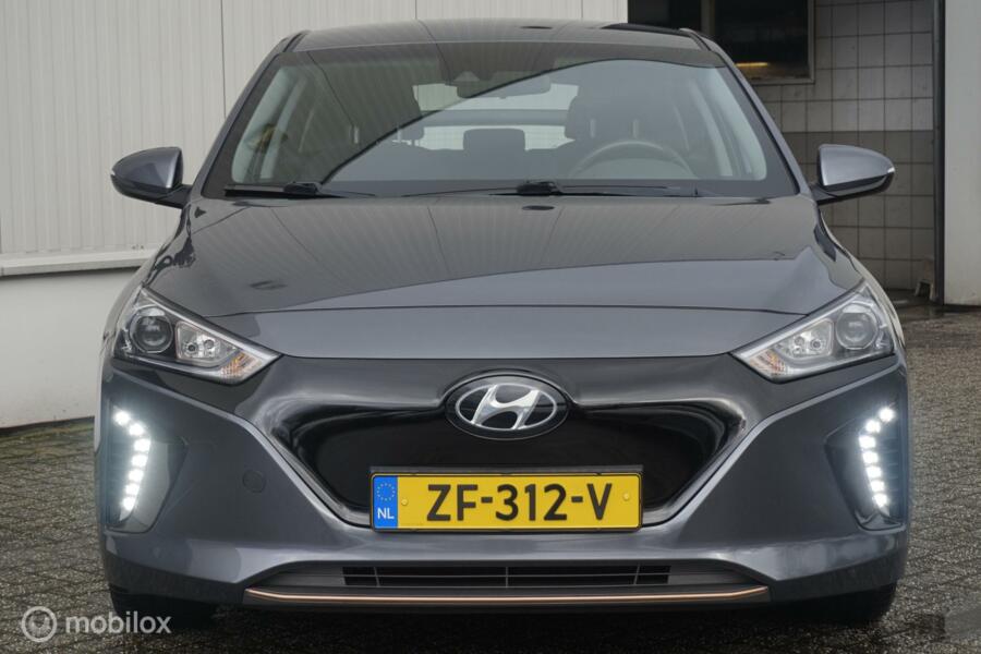 Hyundai IONIQ Comfort EV ** 2.000,- subsidie mogelijk Netto 14.895,- **