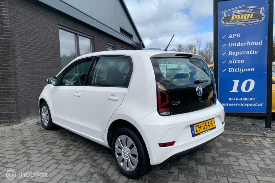 Volkswagen Up! 1.0 BMT move up! 2019